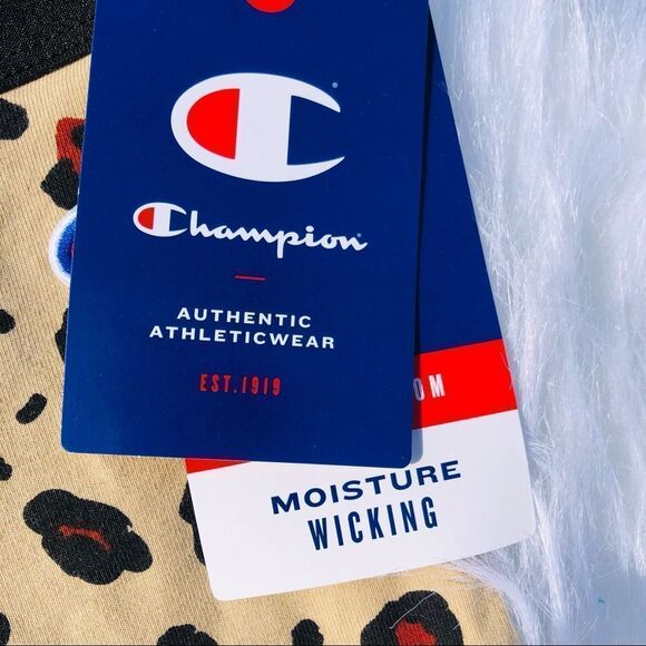 Brand New Champion Authentic Logo Biker Shorts For Women Size‎ Small - Picture 4 of 4